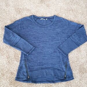 Athleta Blue Heather Side Zip Pullover Sweater Size Medium Long Sleeve